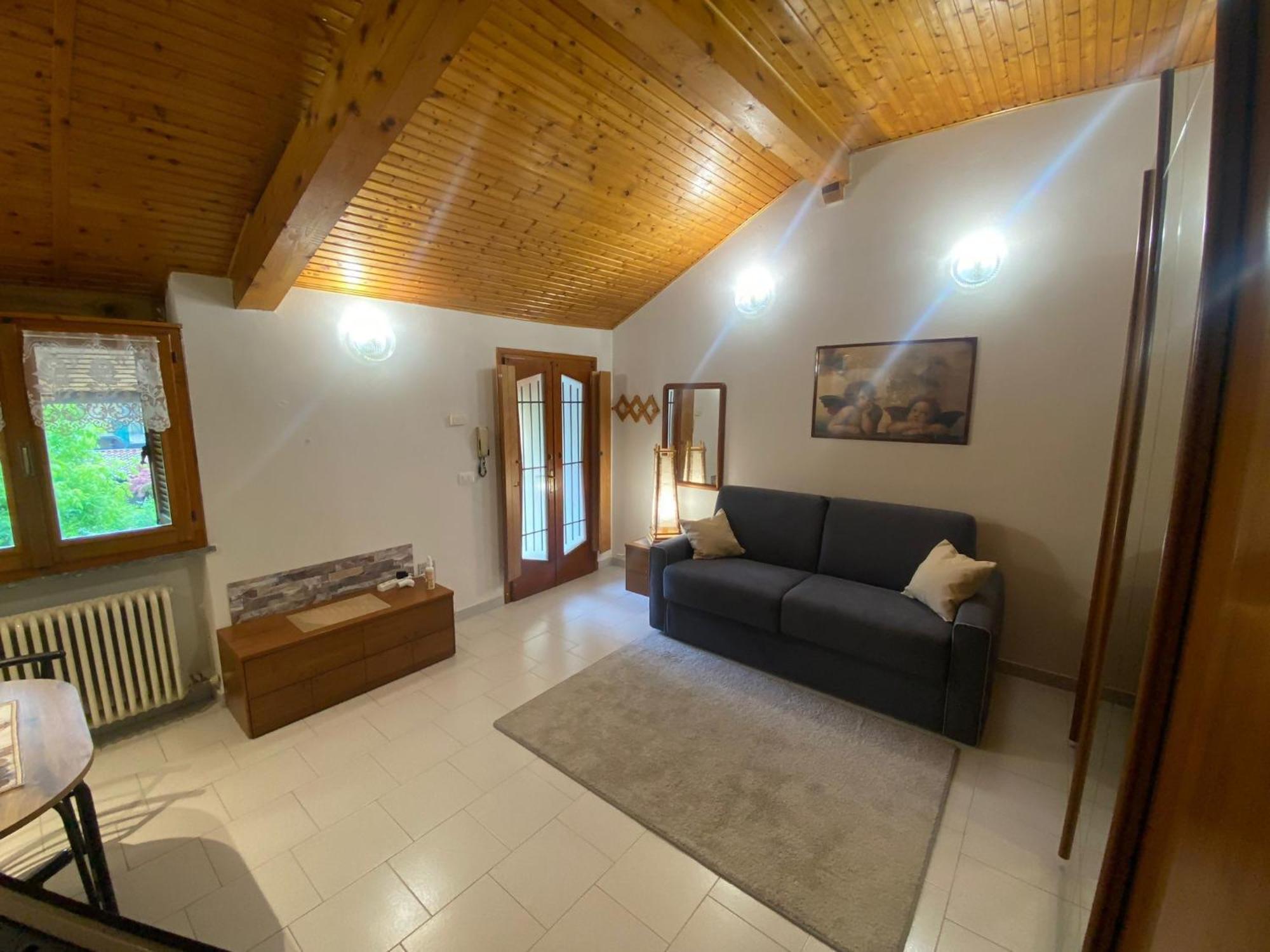 La Corte Dei Torri Loft On The Lake Oliveto Lario المظهر الخارجي الصورة